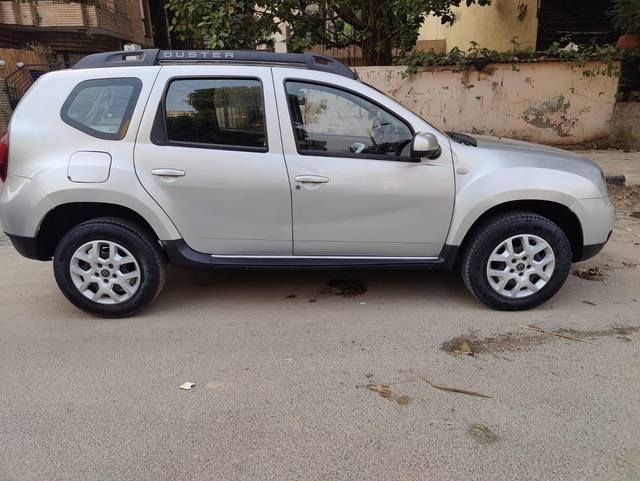 https://images10.gaadi.com/usedcar_image/3661162/original/processed_img2910201__used_car_2910201_1699371968.jpg?imwidth=6401