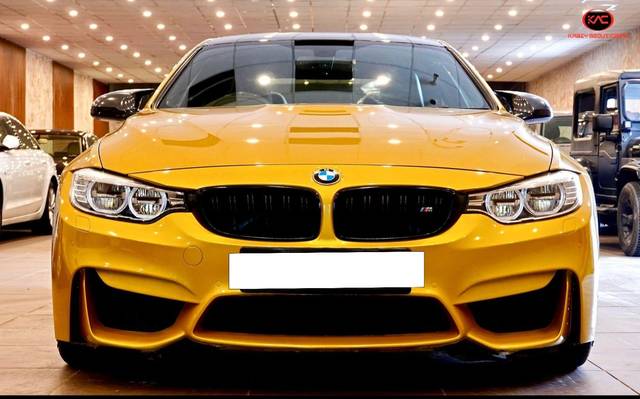 https://images10.gaadi.com/usedcar_image/3661288/original/processed_img2910227__used_car_2910227_1699380021.jpg?imwidth=6402