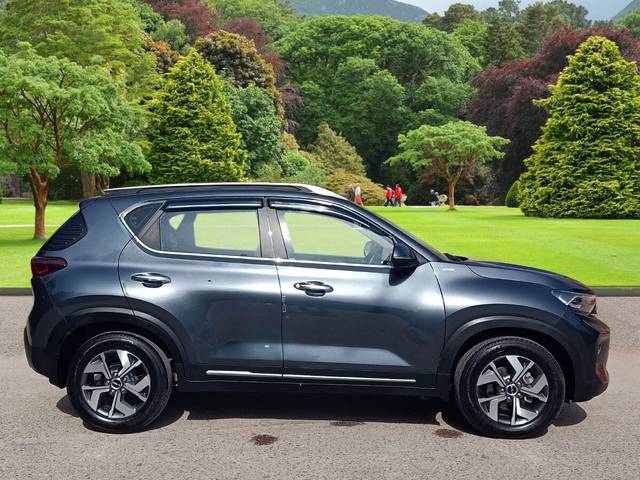 https://images10.gaadi.com/usedcar_image/3661312/original/img2910233__used_car_2910233_1699381910.jpg?imwidth=6401