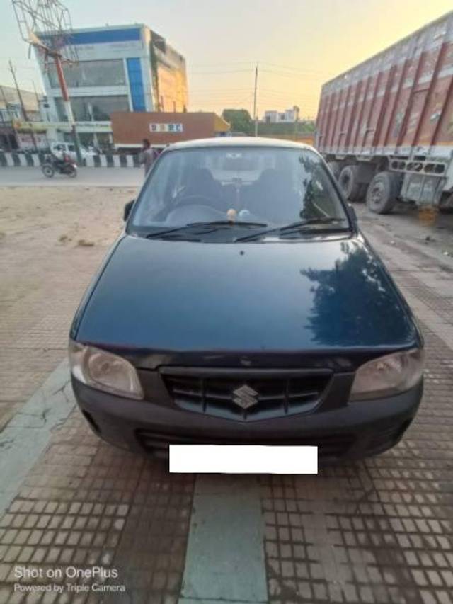 https://images10.gaadi.com/usedcar_image/3661451/original/processed_72d704b7-fbf4-475d-a203-8759570bf4a0.jpg?imwidth=6402