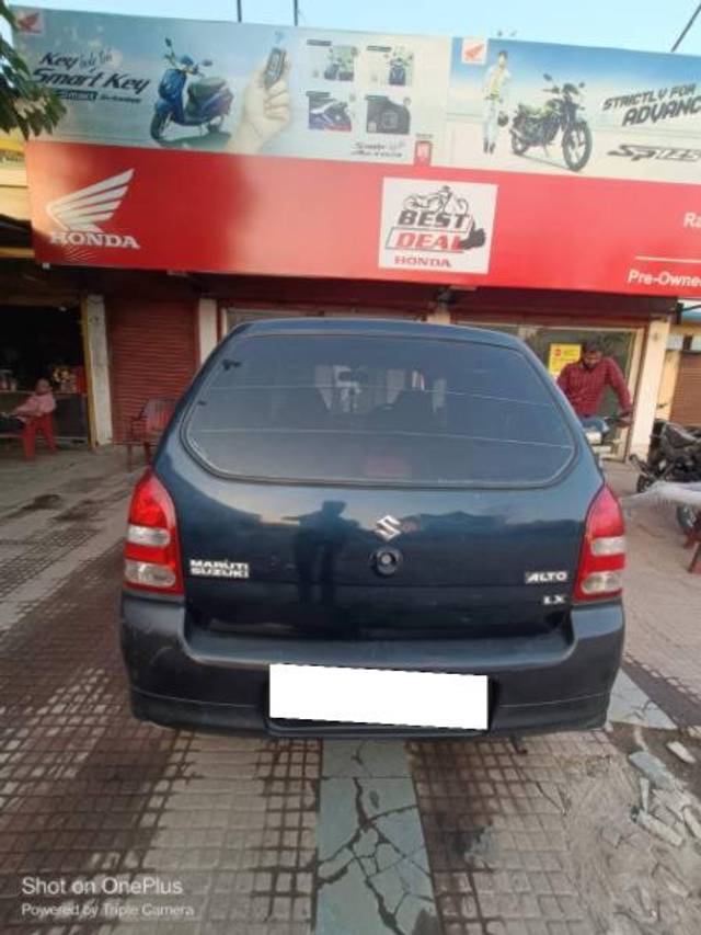 https://images10.gaadi.com/usedcar_image/3661451/original/processed_8c7af87a-14dd-4293-9147-d5d0b95a7fee.jpg?imwidth=6401