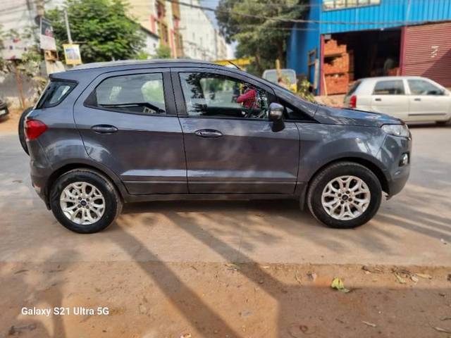 https://images10.gaadi.com/usedcar_image/3661527/original/processed_7f55a987-b53a-4ecd-bad1-d9ae5f806fdf.jpg?imwidth=6401