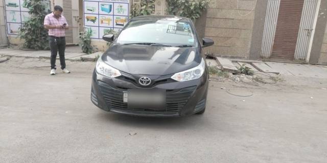https://images10.gaadi.com/usedcar_image/3661679/original/01__VCC_1812503_94_1698815967.jpg?imwidth=6400