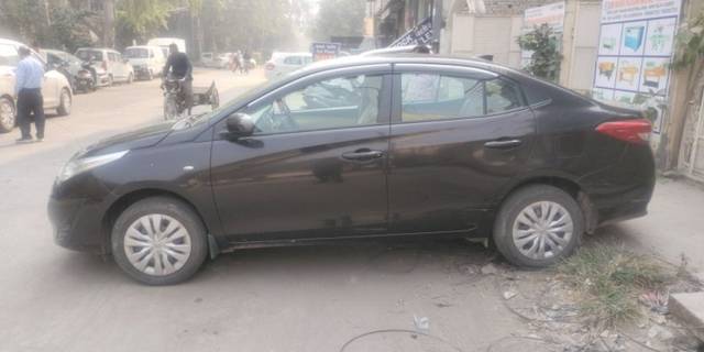 https://images10.gaadi.com/usedcar_image/3661679/original/01__VCC_IMG_1698814085761_1812503_95_1698814313.jpg?imwidth=6402
