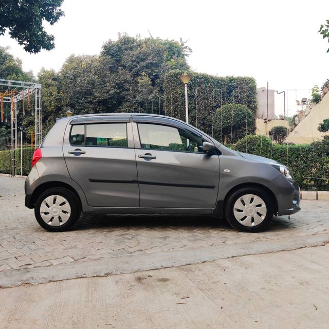 https://images10.gaadi.com/usedcar_image/3661759/original/img2910388__used_car_2910388_1699430941.jpg?imwidth=6401