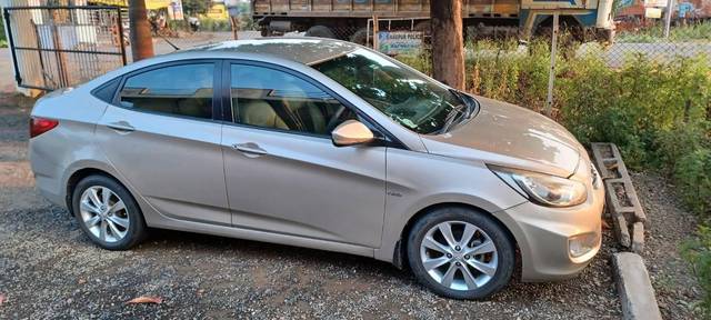 https://images10.gaadi.com/usedcar_image/3661791/original/processed_cd152200-2a82-4ca5-ae32-aba98c0121e3.jpg?imwidth=6400