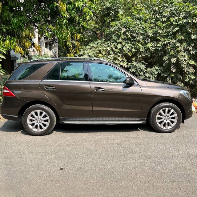 https://images10.gaadi.com/usedcar_image/3661922/original/img2910484__usedcar_photo_6219866454774364279_y_17211699431931_1699432068.jpg?imwidth=6401