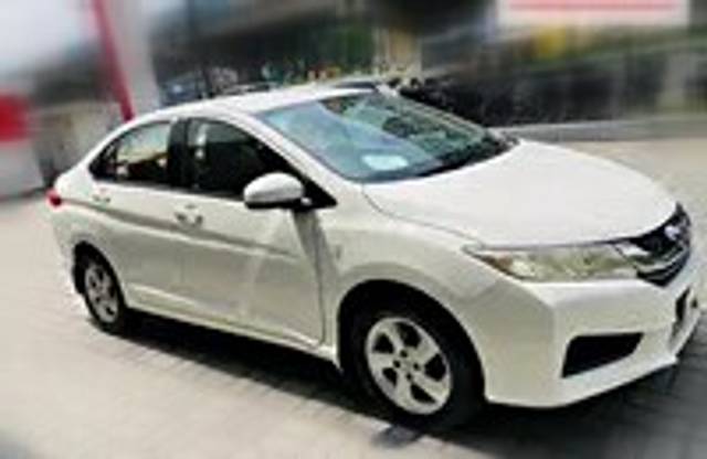 https://images10.gaadi.com/usedcar_image/3661923/original/img3661923__replace_img_654b4fc6800b7_1699434438.png?imwidth=6400