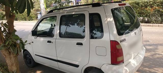 https://images10.gaadi.com/usedcar_image/3661939/original/01__VCC_1812588_95_1698826003.jpg?imwidth=6402