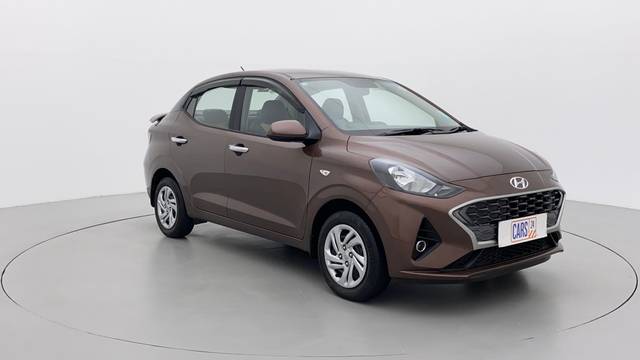https://images10.gaadi.com/usedcar_image/3661972/original/9e7ce2a9-d920-4d35-a5b2-0c675e37fe46__45.jpg?imwidth=6400