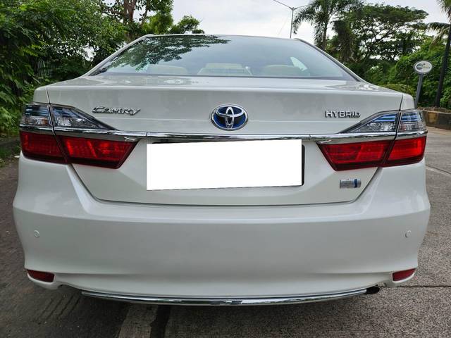 https://images10.gaadi.com/usedcar_image/3662146/original/processed_img2910623__used_car_2910623_1699437820.jpg?imwidth=6402