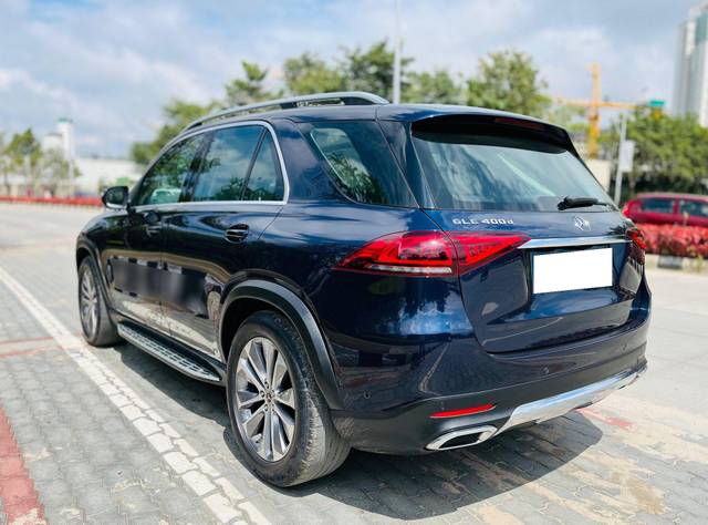 https://images10.gaadi.com/usedcar_image/3662327/original/processed_img2910742__used_car_2910742_1699441658.jpg?imwidth=6401