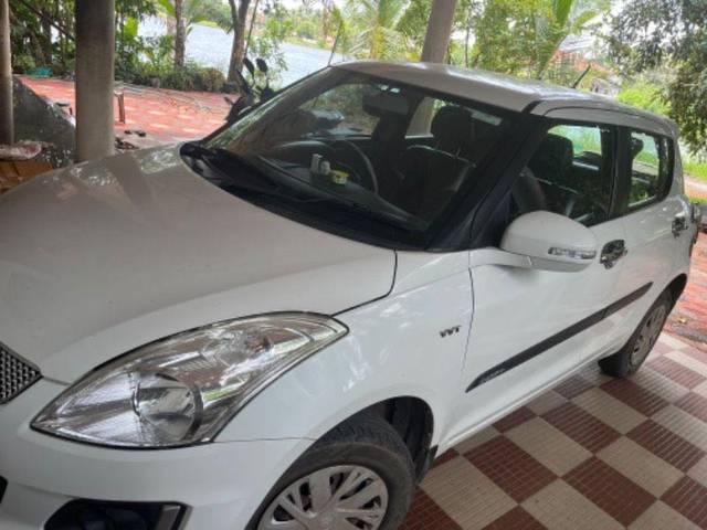 https://images10.gaadi.com/usedcar_image/3662349/original/processed_0bd7215f-1005-4e45-96fa-c65ad03b6f23.jpeg?imwidth=6400