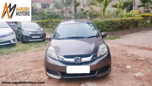 https://images10.gaadi.com/usedcar_image/3662352/original/processed_c7e75dd8aaf56b5a37a9b85ba00563d8.jpg?imwidth=6400