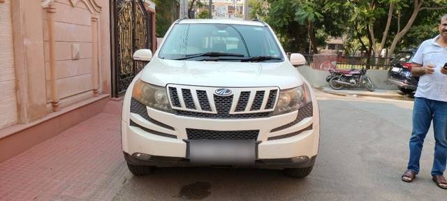https://images10.gaadi.com/usedcar_image/3662384/original/01__VCC_1812656_94_1698835049.jpg?imwidth=6400