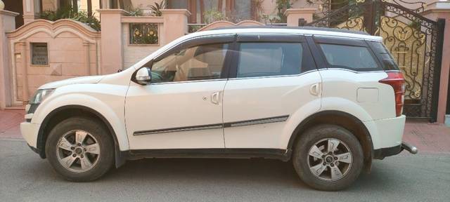 https://images10.gaadi.com/usedcar_image/3662384/original/01__VCC_IMG_1698829500179_1812656_95_1698829795.jpg?imwidth=6401