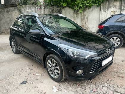 Hyundai i20 Active 1.2 SX with AVN Hyundai i20 Active 1.2 SX with AVN