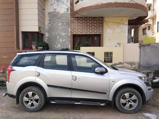 https://images10.gaadi.com/usedcar_image/3662689/original/processed_fef5e599-914b-4562-9af6-bac1bf8625a8.jpg?imwidth=6401