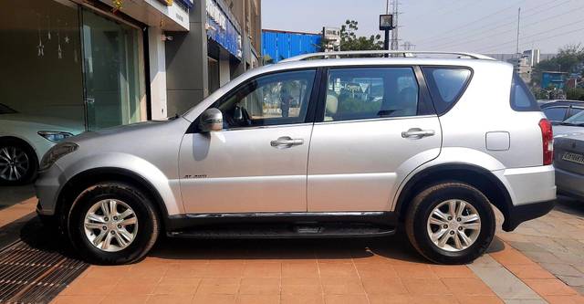 https://images10.gaadi.com/usedcar_image/3662785/original/processed_img2911019__used_car_2911019_1699453884.jpg?imwidth=6402