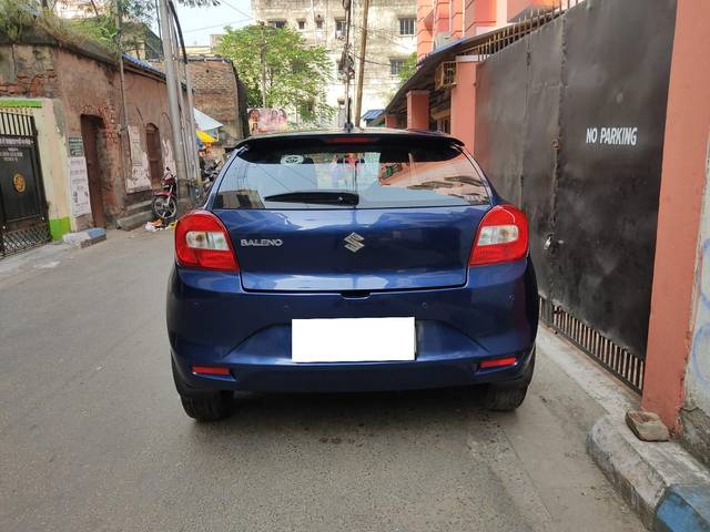 https://images10.gaadi.com/usedcar_image/3662791/original/processed_img2911021__used_car_2911021_1699454063.jpg?imwidth=6402