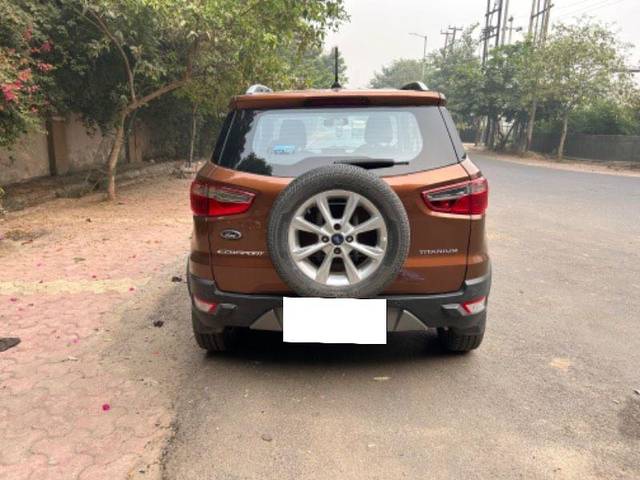 https://images10.gaadi.com/usedcar_image/3662842/original/processed_5a0fe6ba-81c6-4388-9497-309d0372451f.jpeg?imwidth=6402