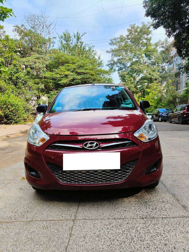 https://images10.gaadi.com/usedcar_image/3663348/original/processed_img2911134__used_car_2911134_1699506249.jpg?imwidth=6400