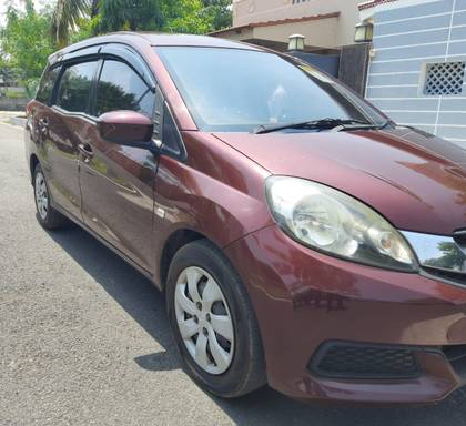 Honda Mobilio S i-DTEC Honda Mobilio S i-DTEC