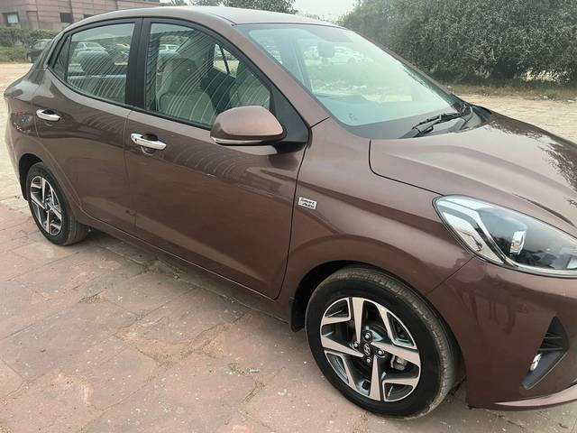 https://images10.gaadi.com/usedcar_image/3663436/original/processed_img2911179__used_car_2911179_1699509721.jpg?imwidth=6400