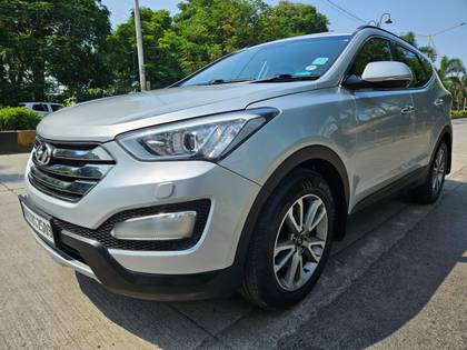 Hyundai Santa Fe 2WD AT Hyundai Santa Fe 2WD AT