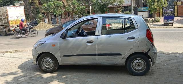 https://images10.gaadi.com/usedcar_image/3663493/original/02__VCC_IMG_1698902192025_1812816_95_1698902246.jpg?imwidth=6402