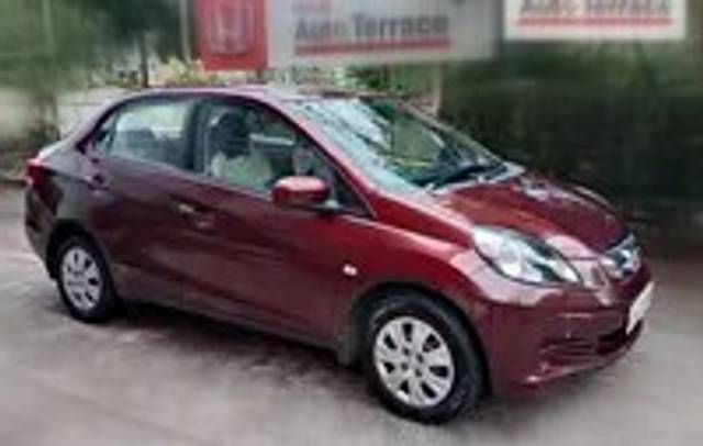 https://images10.gaadi.com/usedcar_image/3663511/original/img3663511__replace_img_654c80699b81e_1699512425.png?imwidth=6400