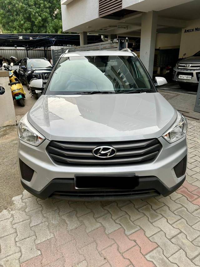 https://images10.gaadi.com/usedcar_image/3663524/original/processed_img2911231__used_car_2911231_1699512265.jpg?imwidth=6402