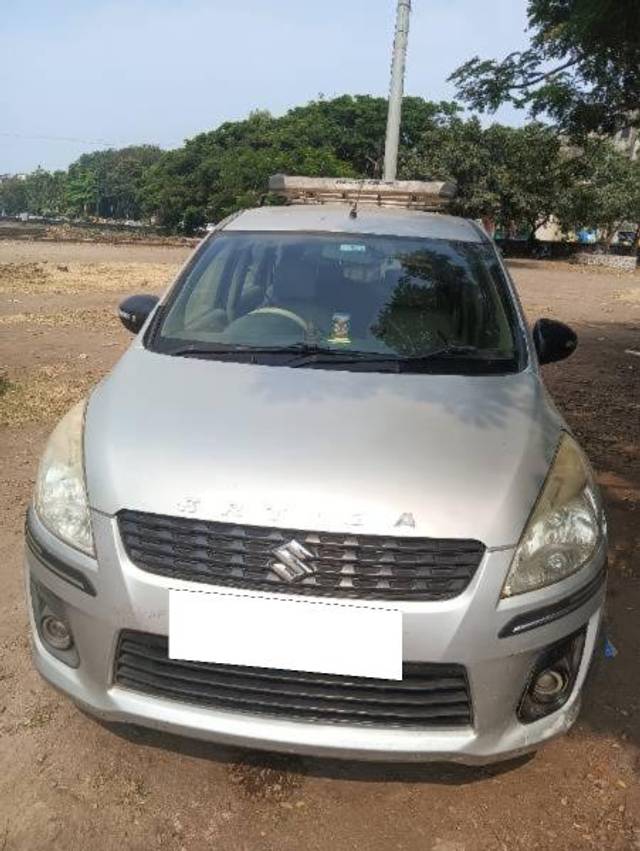 https://images10.gaadi.com/usedcar_image/3663714/original/processed_6aaf5da2-f79f-4cb0-b6d0-f82d9c46d208.jpg?imwidth=6401