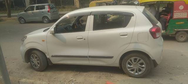 https://images10.gaadi.com/usedcar_image/3663734/original/02__VCC_IMG_1698907265234_1812878_95_1698907505.jpg?imwidth=6401