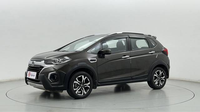 https://images10.gaadi.com/usedcar_image/3663801/original/xb3YxE5hSAmxO1NeX42eOg__file.JPG?imwidth=6400