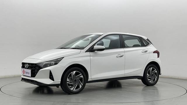 https://images10.gaadi.com/usedcar_image/3663802/original/FMlj89ejSQ2iddSBmVQFbQ__file.JPG?imwidth=6400