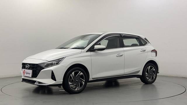 https://images10.gaadi.com/usedcar_image/3663824/original/604AxeanTTSdL5V2D1B87A__file.JPG?imwidth=6400