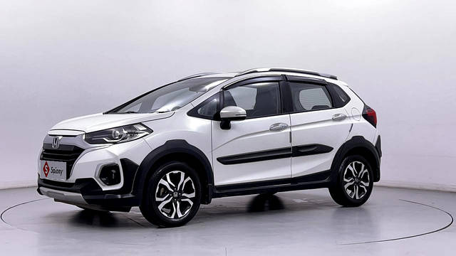 https://images10.gaadi.com/usedcar_image/3663877/original/ZbCsDUtfTViq8hGkjX1SXg__file?imwidth=6400