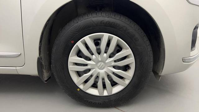 https://images10.gaadi.com/usedcar_image/3663991/original/ABsBpz6UQhm8e0RDc9XPlA__file.JPG?imwidth=6400