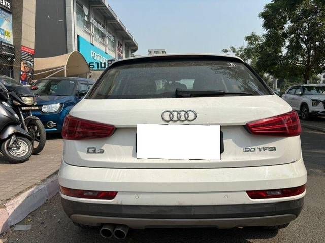https://images10.gaadi.com/usedcar_image/3664059/original/processed_ba876cbf-e241-4282-81b8-9b0c79baeb24.jpeg?imwidth=6402