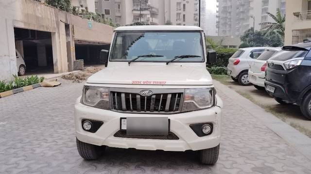 https://images10.gaadi.com/usedcar_image/3664121/original/02__VCC_1812863_94_1698909645.jpg?imwidth=6400