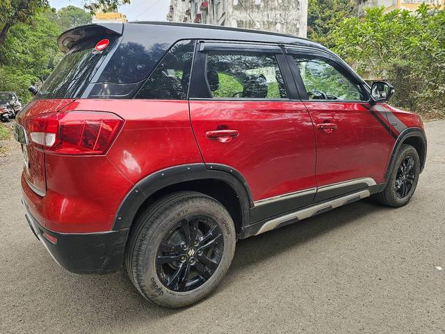 https://images10.gaadi.com/usedcar_image/3664152/original/processed_img2911721__usedcar_whatsappimage2023_11_09at121854pm_17211699519535_1699519579.jpeg?imwidth=6402