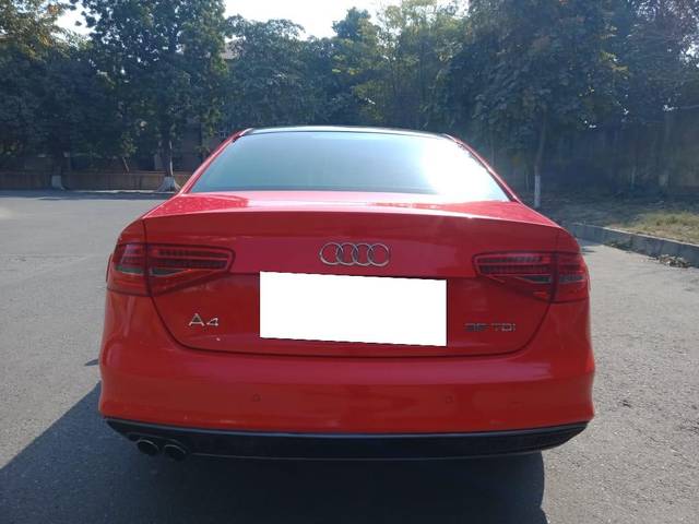 https://images10.gaadi.com/usedcar_image/3664203/original/processed_img2911744__used_car_2911744_1699521319.jpg?imwidth=6402