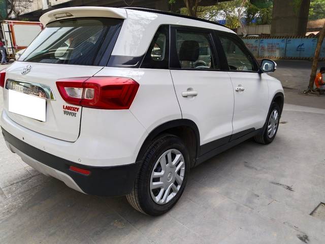 https://images10.gaadi.com/usedcar_image/3664276/original/processed_img2911785__used_car_2911785_1699523225.jpg?imwidth=6401