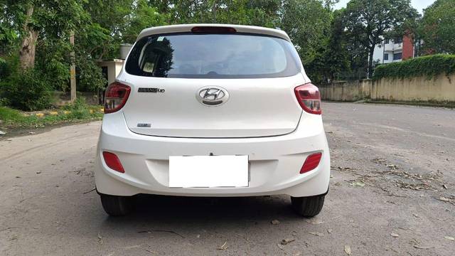 https://images10.gaadi.com/usedcar_image/3664292/original/processed_img2911795__used_car_2911795_1699523597.jpg?imwidth=6401