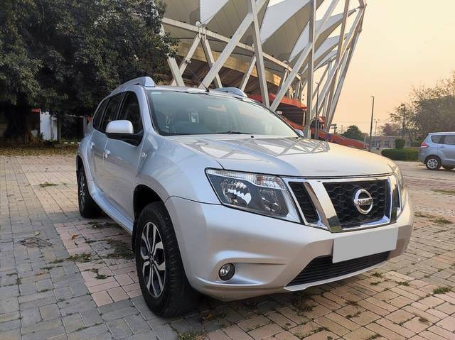 https://images10.gaadi.com/usedcar_image/3664318/original/processed_img2911807__usedcar_whatsappimage2022_03_19at63648pm_78131699524397_1699524428.jpeg?imwidth=6400