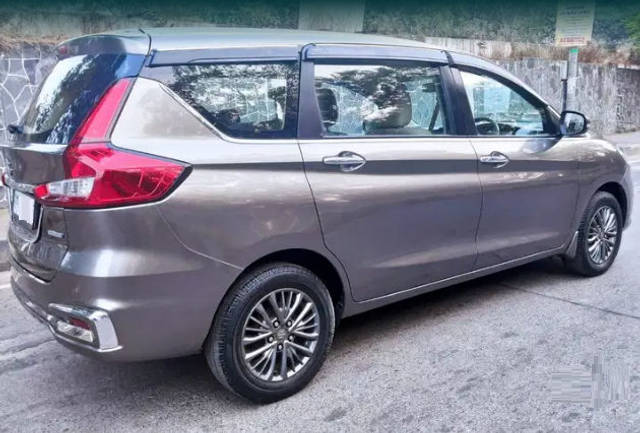 https://images10.gaadi.com/usedcar_image/3664332/original/processed_img2911813__usedcar_capture1_7601699524681_1699524707.PNG?imwidth=6402