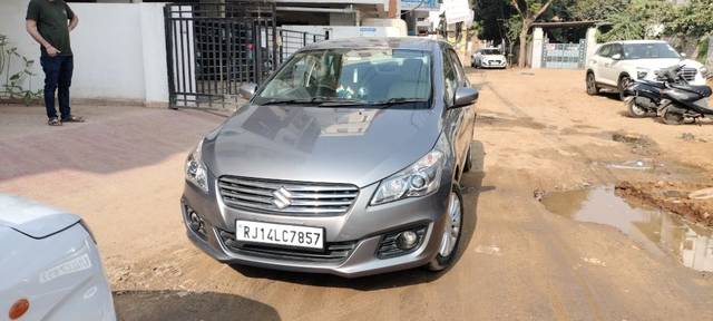 https://images10.gaadi.com/usedcar_image/3664359/original/02__VCC_IMG_1698915508538_1812940_94_1698915541.jpg?imwidth=6400