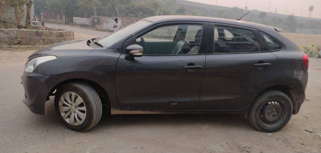 https://images10.gaadi.com/usedcar_image/3664360/original/02__VCC_IMG_1698917470218_1812983_95_1698917521.jpg?imwidth=6401