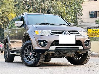 Mitsubishi Pajero Sport 4X4 Mitsubishi Pajero Sport 4X4